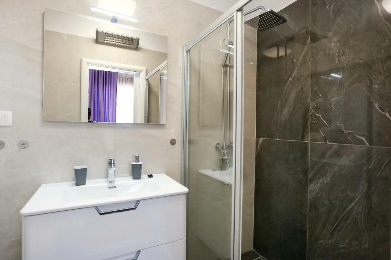Luxury Apartment Ela Pensionat Split